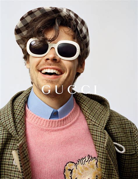 harry styles gucci sonnenbrille|harry styles handbags.